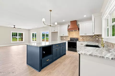 Kitchen - 96 Sawmill Landing Rd, Bath, NC 27808 photo 4 of 6