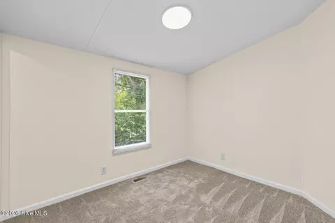 Bedroom - 1014 Harrells Loop Rd, Jacksonville, NC 28540 photo 3 of 5
