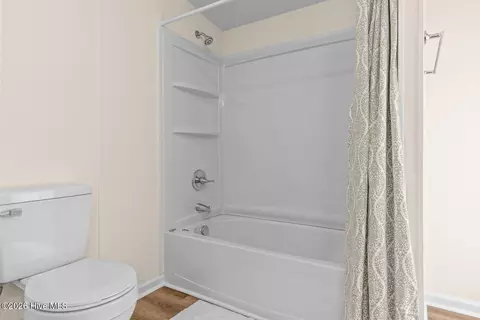Bath - 1014 Harrells Loop Rd, Jacksonville, NC 28540 photo 5 of 5
