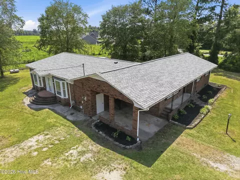 6447 Gum Branch Rd, Jacksonville, NC 28540