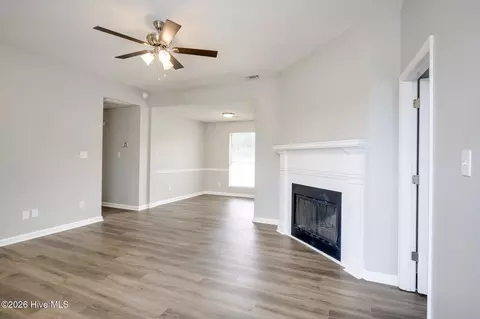 Living - 3473 Monte Carlo Dr, Augusta, GA 30906 photo 2 of 4