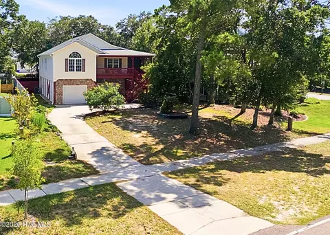 1805 W Oak Island Dr, Oak Island, NC 28465
