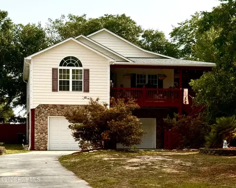 1805 W Oak Island Dr, Oak Island, NC 28465