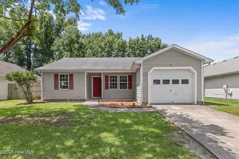 3104 Belmont Ct, Jacksonville, NC 28546