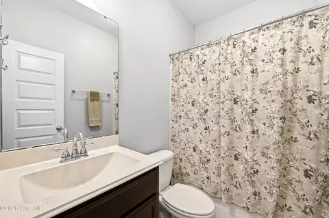 Bath - 100 Hickory Cir, Hampstead, NC 28443 photo 2 of 2