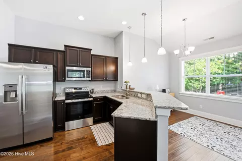 Kitchen - 100 Hickory Cir, Hampstead, NC 28443 photo 2 of 2