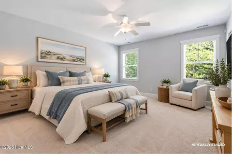 Bedroom - 100 Hickory Cir, Hampstead, NC 28443 photo 2 of 5