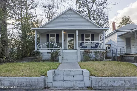 114 S 14th St, Wilmington, NC 28401