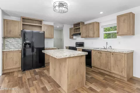 Kitchen - 1040 River Fork Rd, Waterloo, SC 29384 photo 1 of 4