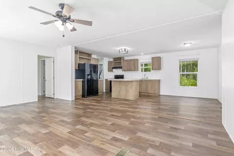 Living - 1040 River Fork Rd, Waterloo, SC 29384 photo 3 of 3
