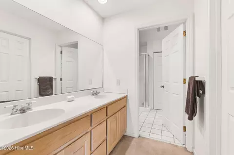 Bath - 270 Oakleaf Dr, Pine Knoll Shores, NC 28512 photo 1 of 1