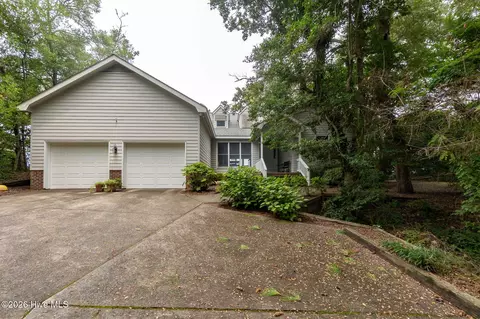 Exterior - 270 Oakleaf Dr, Pine Knoll Shores, NC 28512 photo 2 of 10