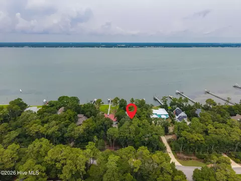 View/Area - 270 Oakleaf Dr, Pine Knoll Shores, NC 28512 photo 4 of 7