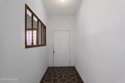 Entry Way - 131 Cyndee Cir, Martinez, GA 30907 photo 1 of 2