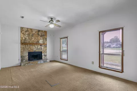 Living - 131 Cyndee Cir, Martinez, GA 30907 photo 1 of 3