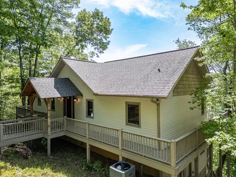 Exterior - 509 Lonesome Pine Rd, Murphy, NC 28906 photo 8 of 13