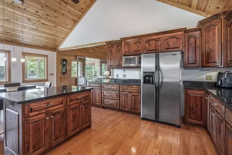 Kitchen - 509 Lonesome Pine Rd, Murphy, NC 28906 photo 2 of 3