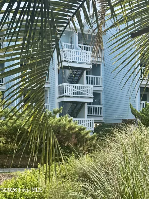 101 Sea Oats Ln #D-21, Carolina Beach, NC 28428