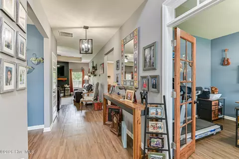 Entry Way - 4625 Southwind Rd, Evans, GA 30809 photo 2 of 5