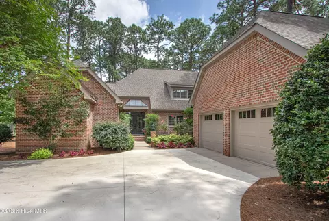Exterior - 185 Baltusrol Ln, Pinehurst, NC 28374 photo 1 of 18