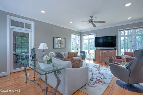 Living - 185 Baltusrol Ln, Pinehurst, NC 28374 photo 2 of 6