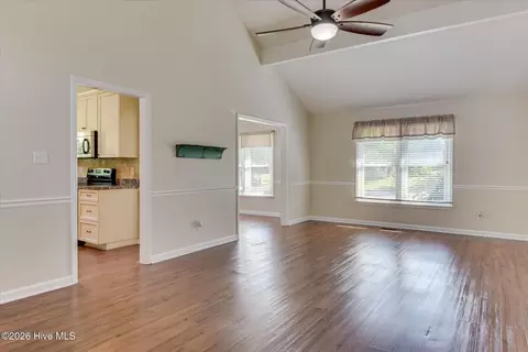 Living - 666 Kemper Dr, Evans, GA 30809 photo 6 of 6
