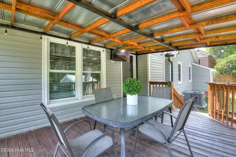 Exterior - 666 Kemper Dr, Evans, GA 30809 photo 5 of 8