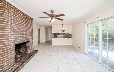 Living - 3141 Ramsgate Rd, Augusta, GA 30909 photo 5 of 9