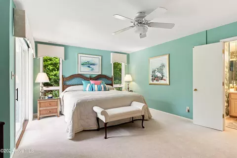 Bedroom - 286 Oakleaf Dr, Pine Knoll Shores, NC 28512 photo 4 of 6
