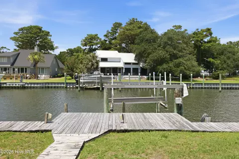 Other - 286 Oakleaf Dr, Pine Knoll Shores, NC 28512 photo 4 of 10