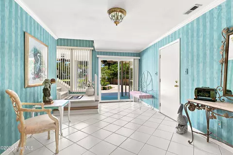 Entry Way - 286 Oakleaf Dr, Pine Knoll Shores, NC 28512 photo 1 of 3