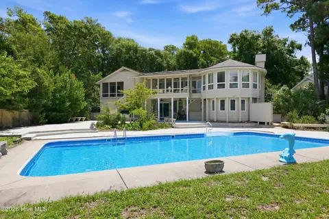 Exterior - 286 Oakleaf Dr, Pine Knoll Shores, NC 28512 photo 5 of 14