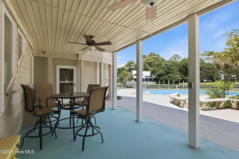 Exterior - 286 Oakleaf Dr, Pine Knoll Shores, NC 28512 photo 10 of 14