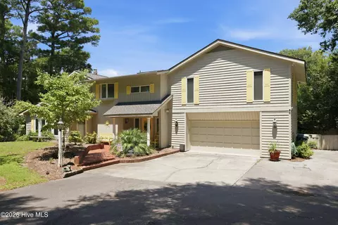 Exterior - 286 Oakleaf Dr, Pine Knoll Shores, NC 28512 photo 2 of 14