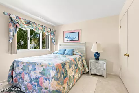 Bedroom - 286 Oakleaf Dr, Pine Knoll Shores, NC 28512 photo 1 of 6