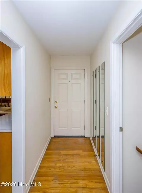 Entry Way - 2462 Leslie Cir, Augusta, GA 30906 photo 1 of 3