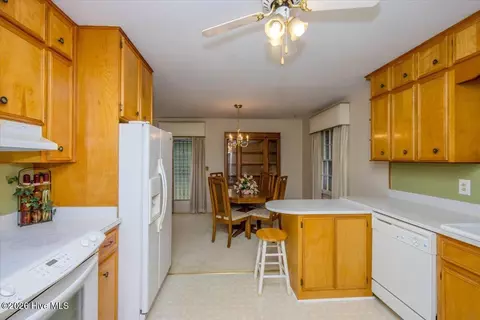 Dining - 2462 Leslie Cir, Augusta, GA 30906 photo 1 of 3