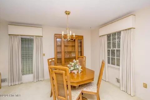 Dining - 2462 Leslie Cir, Augusta, GA 30906 photo 2 of 3