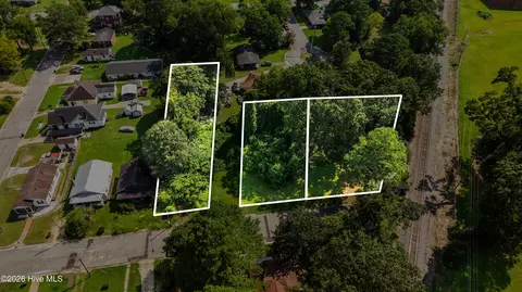 706 W Walnut St, Goldsboro, NC 27530
