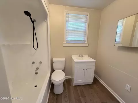 Bath - 1714 Walker St, Augusta, GA 30904 photo 1 of 1