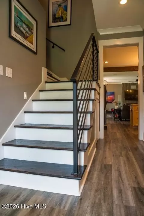 Entry Way - 906 Marshview Ct, Hubert, NC 28539 photo 1 of 1