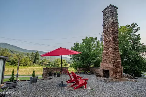 Exterior - 1455 Upper Peachtree Rd, Murphy, NC 28906 photo 5 of 9
