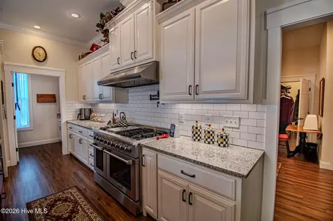 Kitchen - 1455 Upper Peachtree Rd, Murphy, NC 28906 photo 3 of 7