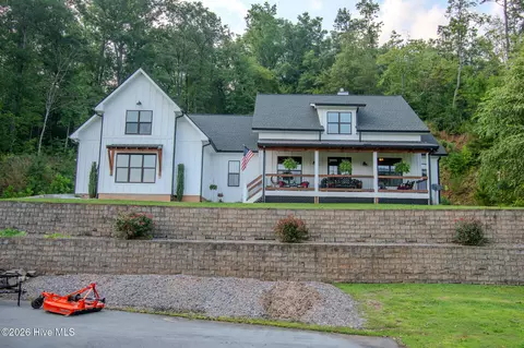 Exterior - 1455 Upper Peachtree Rd, Murphy, NC 28906 photo 6 of 9