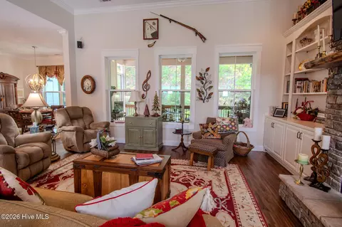 Living - 1455 Upper Peachtree Rd, Murphy, NC 28906 photo 2 of 6