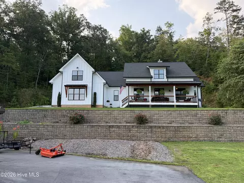 Exterior - 1455 Upper Peachtree Rd, Murphy, NC 28906 photo 9 of 9