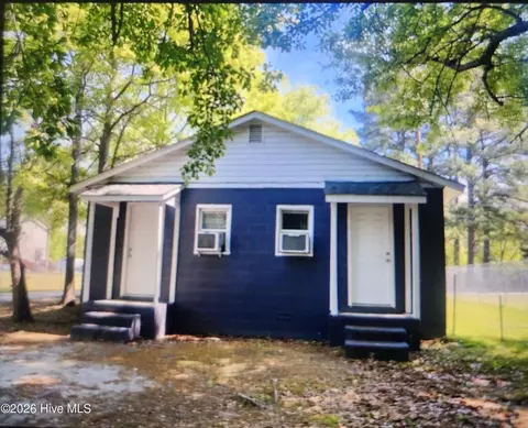 605 Washington St, Laurinburg, NC 28352