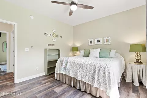 Bedroom - 103 Bergman St, Hampstead, NC 28443 photo 4 of 9