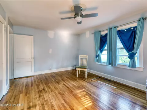 Bedroom - 111 Pineview St, Havelock, NC 28532 photo 5 of 10