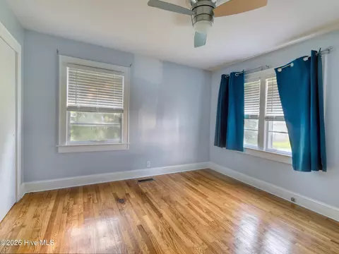 Bedroom - 111 Pineview St, Havelock, NC 28532 photo 1 of 10